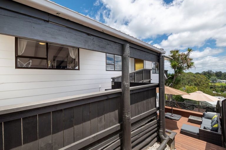 Photo of property in 1/38 Birkdale Road, Birkdale, Auckland, 0626