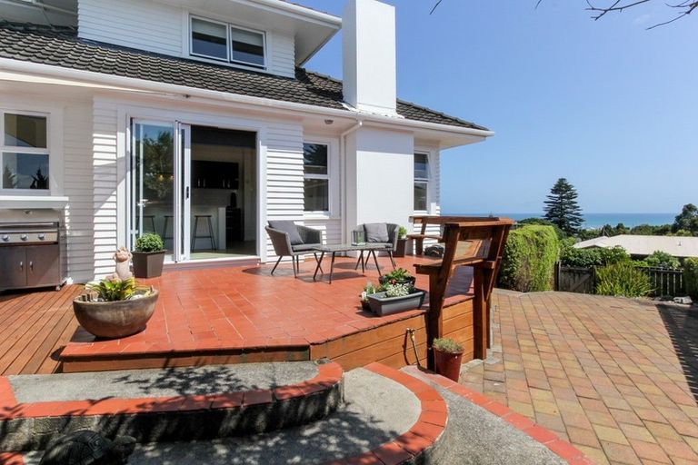 Photo of property in 407 Devon Street West, Lynmouth, New Plymouth, 4310