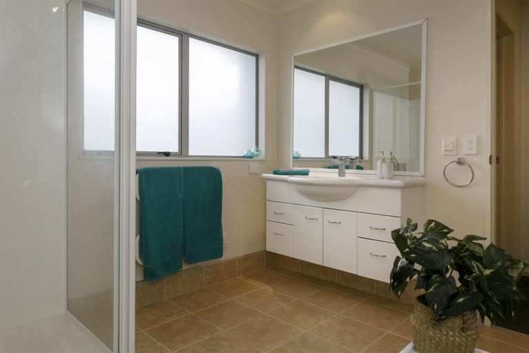 Photo of property in 26 Luberon Way, Nukuhau, Taupo, 3330