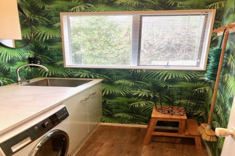 Photo of property in 1/21 Mahara Avenue, Birkenhead, Auckland, 0626