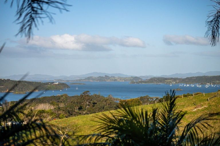 Photo of property in 98 Magnolia Tree Way, Kerikeri, 0294