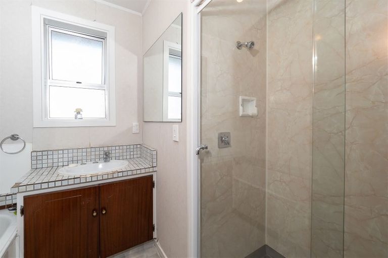 Photo of property in 100 Grove Street, Tinwald, Ashburton, 7700