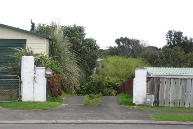 Photo of property in 43a Sole Avenue, Bell Block, New Plymouth, 4312