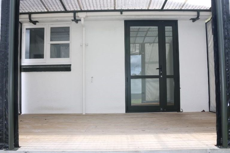 Photo of property in 126 Limbrick Street, Terrace End, Palmerston North, 4410