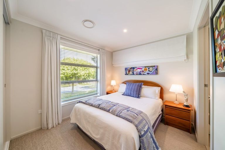 Photo of property in 6 Bateson Way, Heretaunga, Upper Hutt, 5018