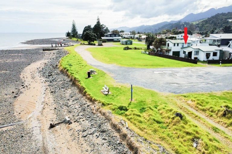 Photo of property in 26 Aputa Avenue, Te Puru, Thames, 3575