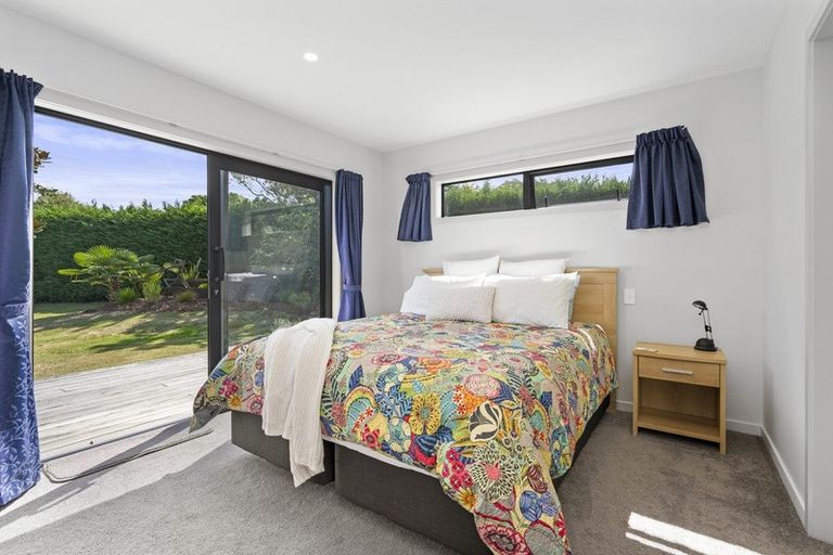 Photo of property in 268 Thornton Road, Cambridge, 3496