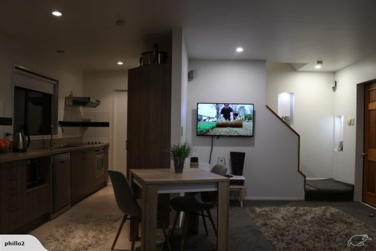 Photo of property in 17b Burke Street, Addington, Christchurch, 8024