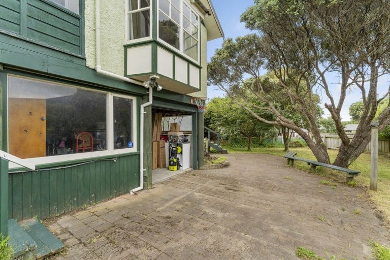 Photo of property in 53 Tasman Road, Otaki Beach, Otaki, 5512