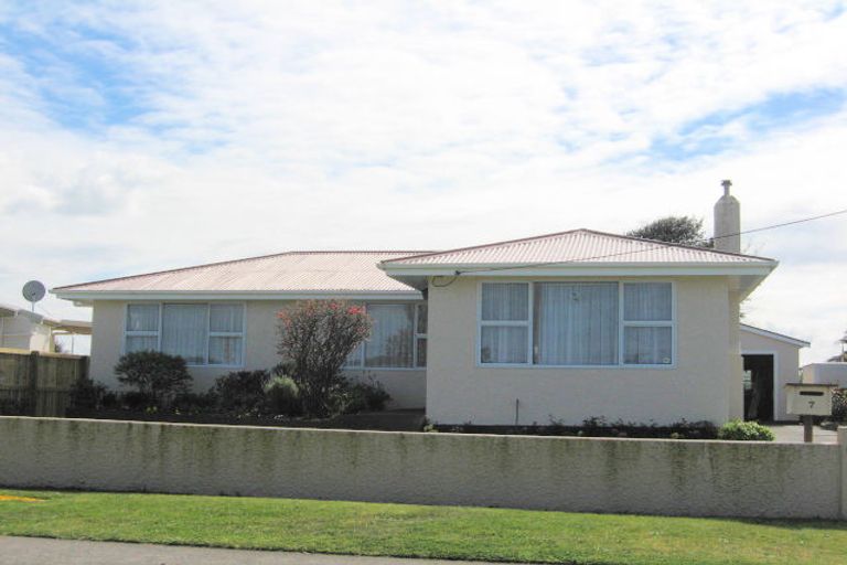 Photo of property in 7 Murch Place, Tawhero, Whanganui, 4500