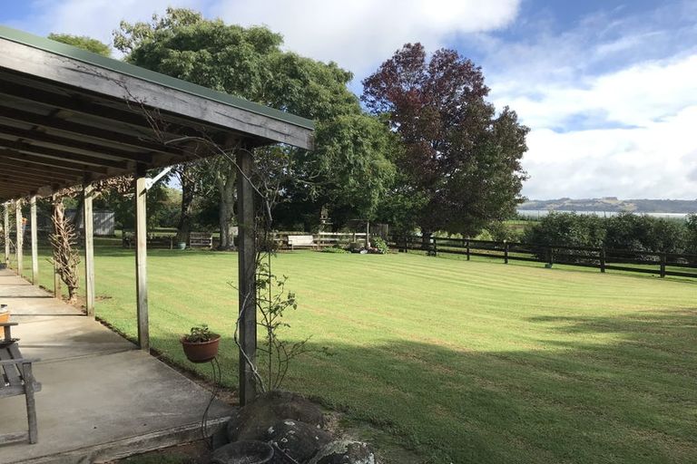 Photo of property in 439 Te Ahu Ahu Road, Waimate North, Kaikohe, 0472
