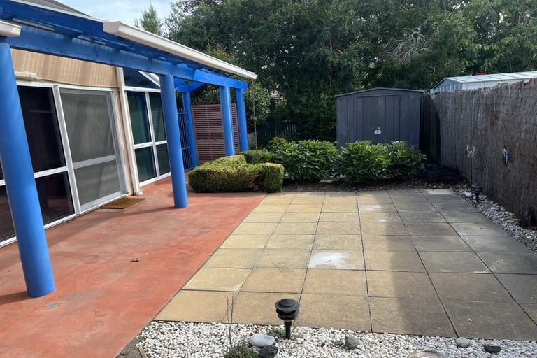 Photo of property in 132b Warren Crescent, Hillmorton, Christchurch, 8025