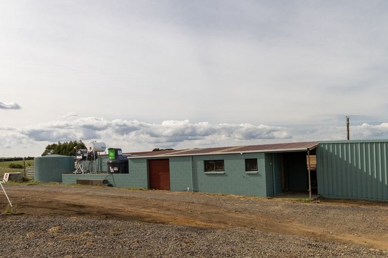 Photo of property in 376 Clark And Denize Road, Pukekawa, 2696