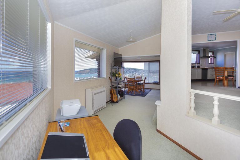 Photo of property in 60 Warren Street, Oamaru, 9400