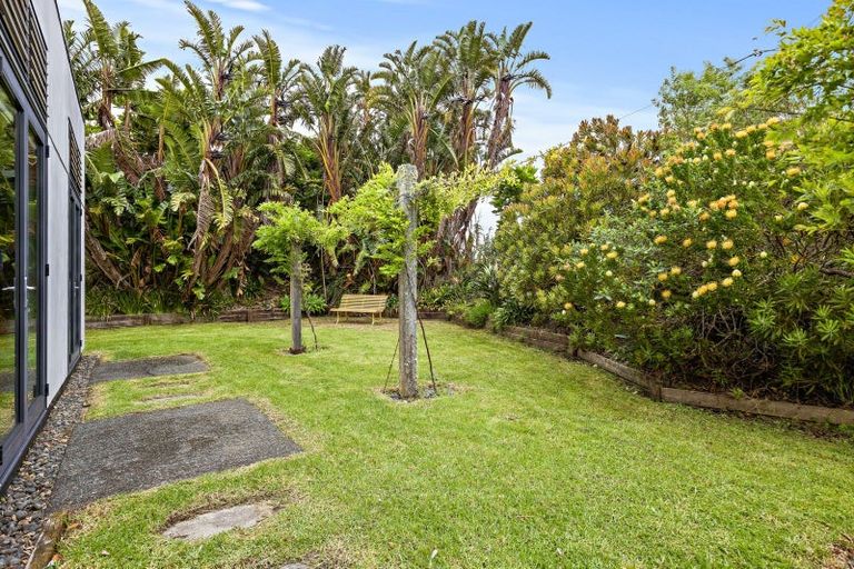 Photo of property in 200 Waiteitei Road, Wellsford, 0974