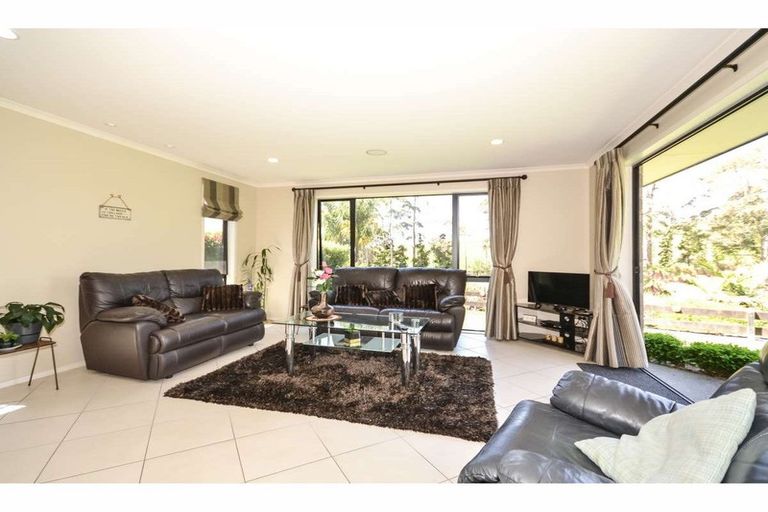 Photo of property in 24 Urutawa Drive, Kerikeri, 0230