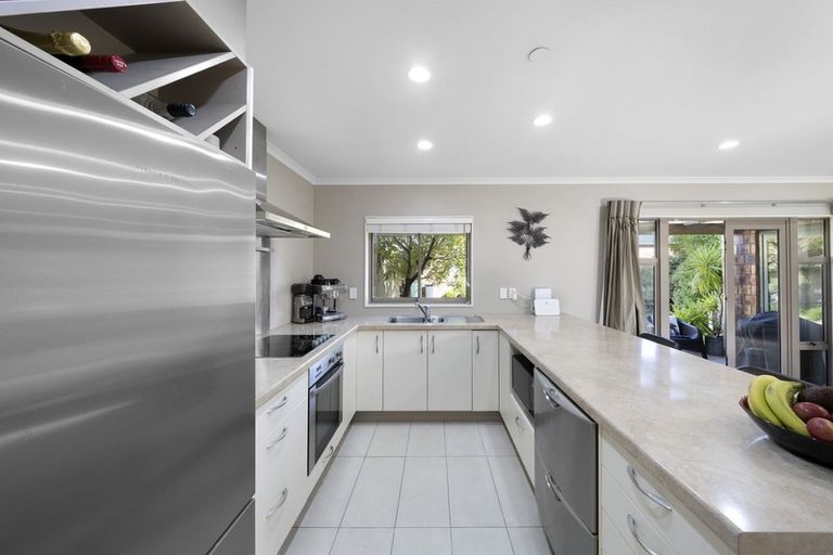 Photo of property in 42 Evergreen Crescent, Trentham, Upper Hutt, 5018