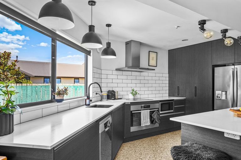 Photo of property in 9 Spruce Close, Alexandra, 9320