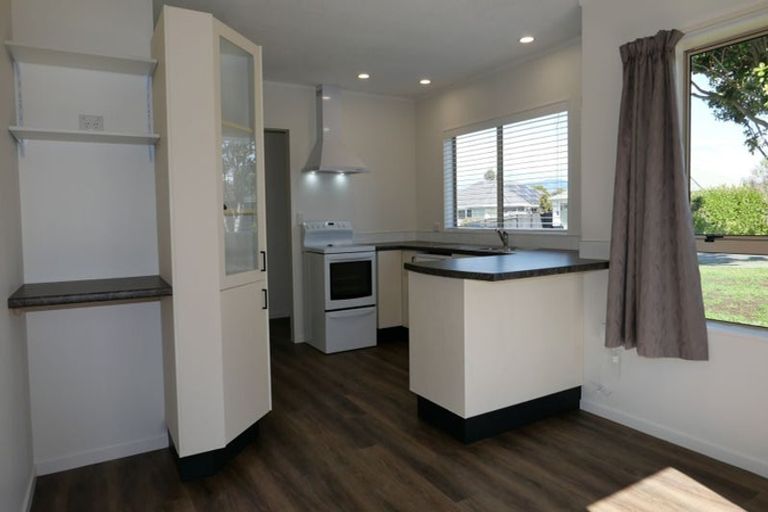 Photo of property in 3 Beachwater Grove, Paraparaumu Beach, Paraparaumu, 5032