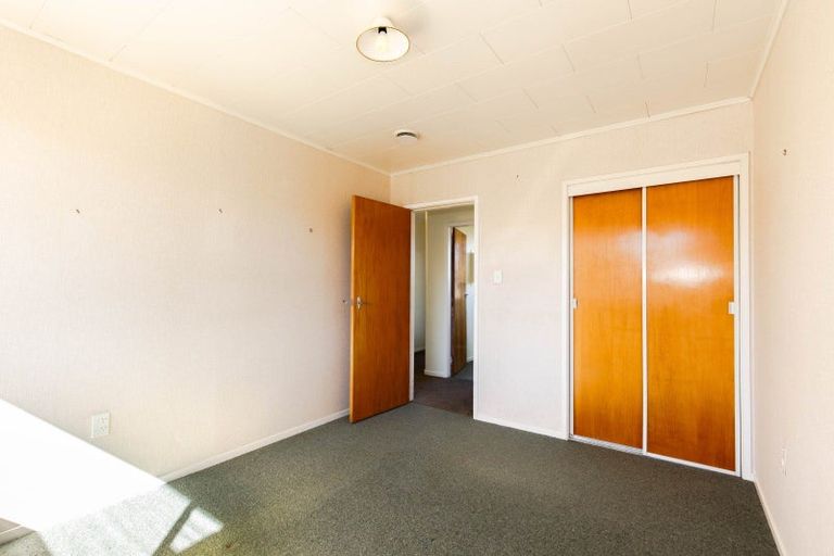 Photo of property in 2/5 Lichfield Street, Stoke, Nelson, 7011