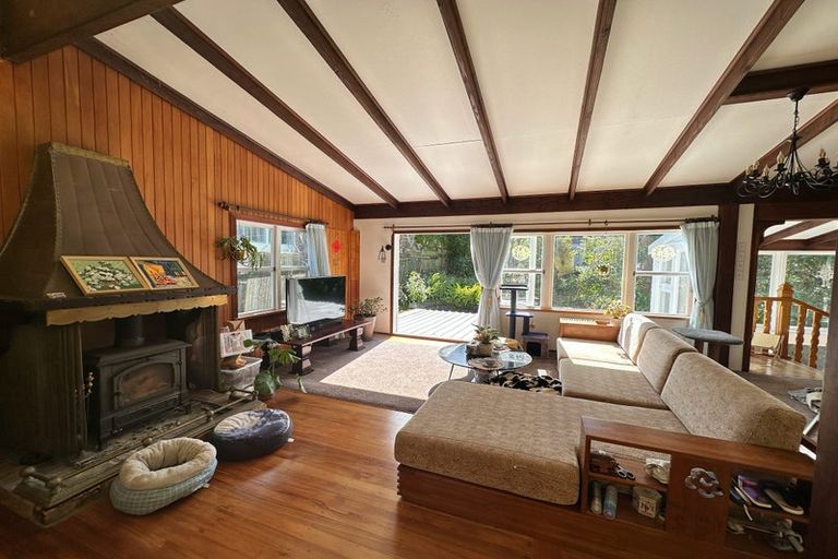 Photo of property in 194a Onewa Road, Birkenhead, Auckland, 0626