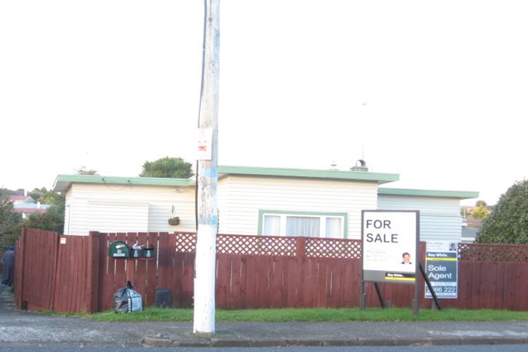 Photo of property in 1/10 Coxhead Road, Manurewa, Auckland, 2102