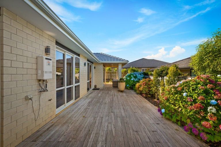 Photo of property in 57 Pohutukawa Parade, Riverhead, 0820
