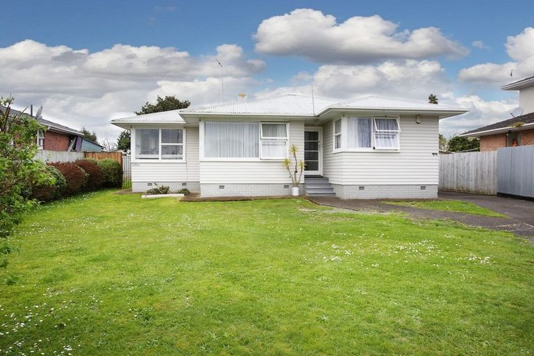 Photo of property in 42 Edinburgh Avenue, Rosehill, Papakura, 2113