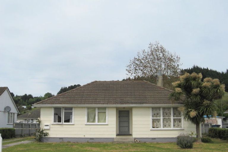 Photo of property in 42 Ranfurly Street, Kaiti, Gisborne, 4010