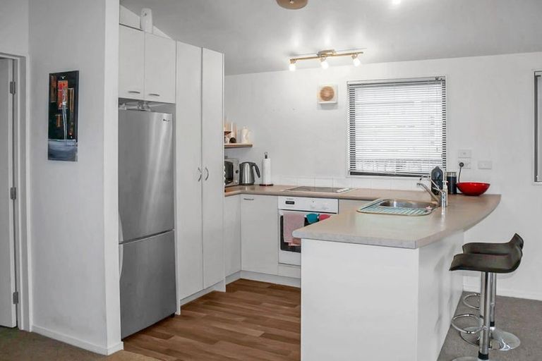 Photo of property in 36a Zefiro Drive, Massey, Auckland, 0614