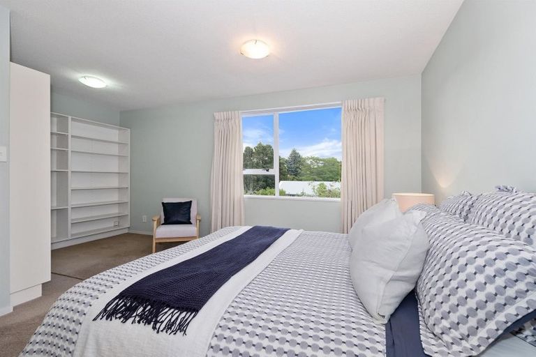 Photo of property in 1 Whaka Terrace, Huntsbury, Christchurch, 8022