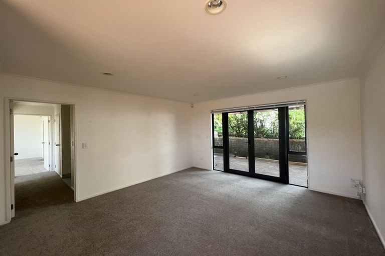 Photo of property in 66 Kate Sheppard Avenue, Torbay, Auckland, 0630