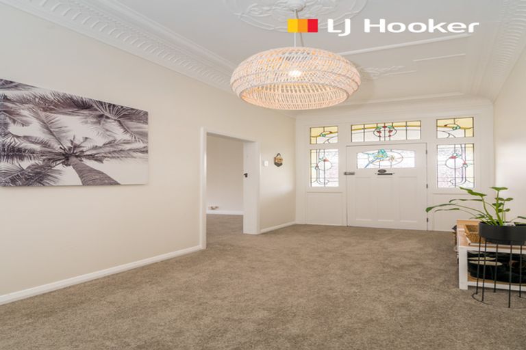 Photo of property in 65 Hargest Crescent, Saint Kilda, Dunedin, 9012