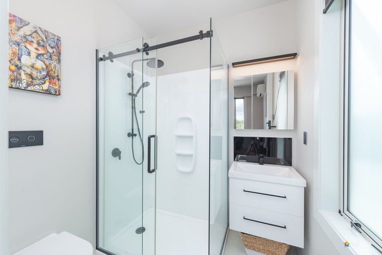 Photo of property in 6b Nelson Street, Petone, Lower Hutt, 5012