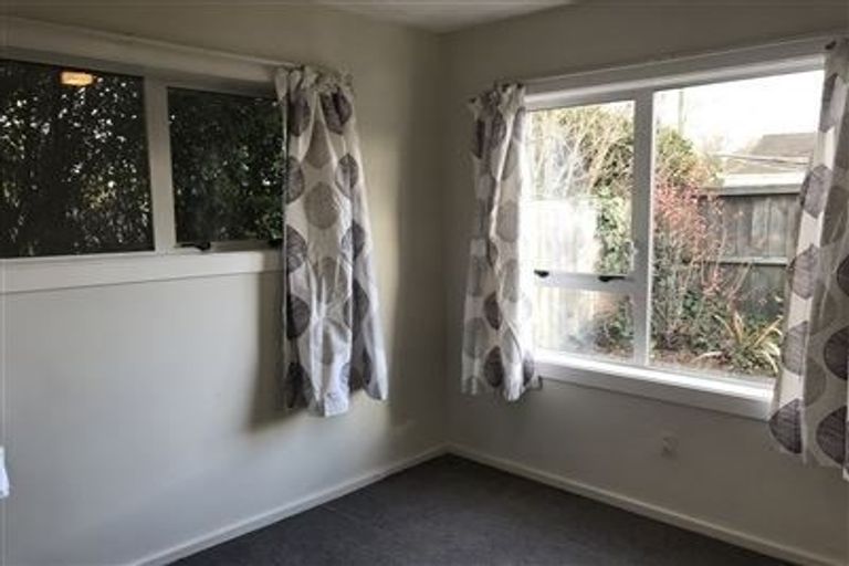 Photo of property in 1/11 Middleton Road, Upper Riccarton, Christchurch, 8041