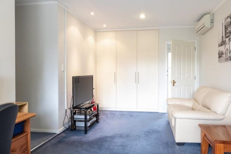 Photo of property in 4 Austen Place, Leamington, Cambridge, 3432