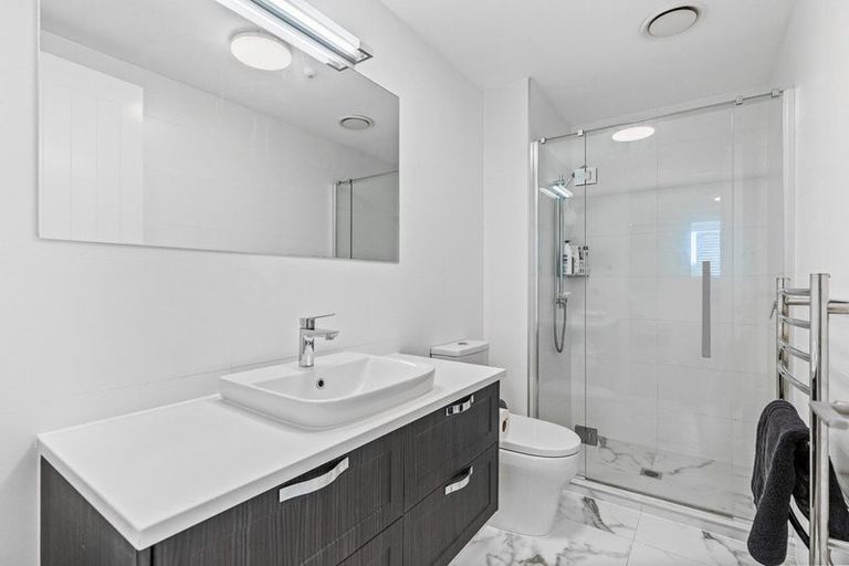 Photo of property in 170 Landmark Terrace, Orewa, 0931