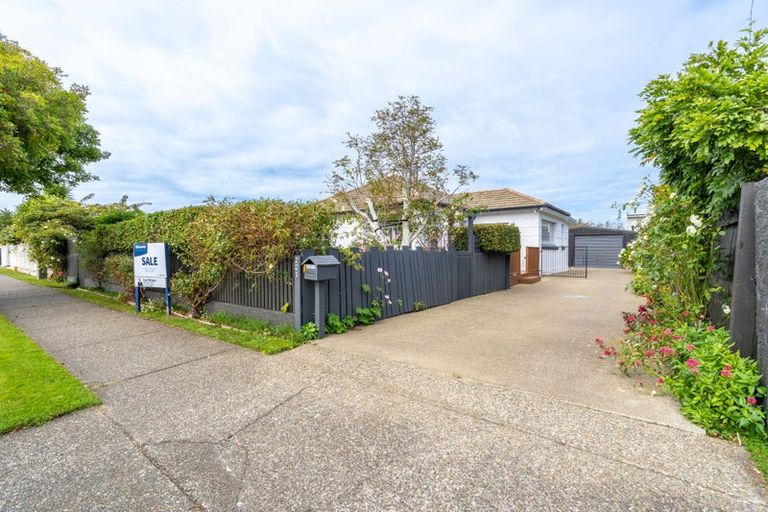Photo of property in 221 Chelmsford Street, Waverley, Invercargill, 9810