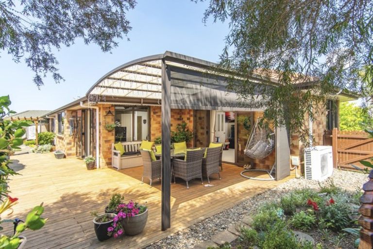 Photo of property in 120 Longview Drive, Papamoa Beach, Papamoa, 3118