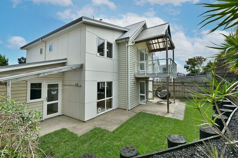 Photo of property in 121 Parkview Drive, Gulf Harbour, Whangaparaoa, 0930