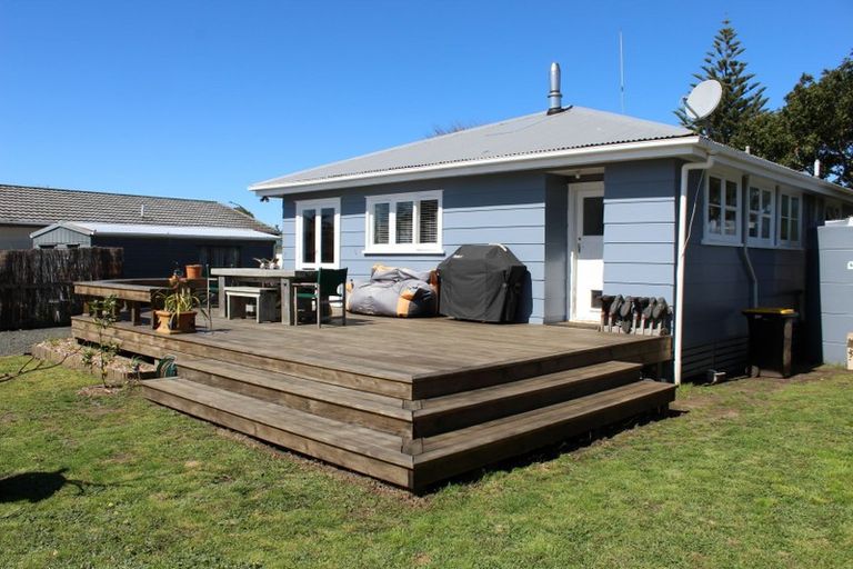 Photo of property in 21 Nicholas Avenue, Whitianga, 3510