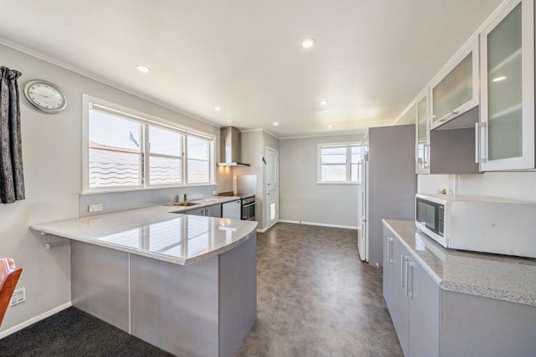 Photo of property in 84 Shakespeare Avenue, Trentham, Upper Hutt, 5018