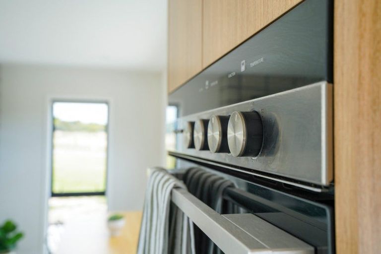 Photo of property in 112 Mason Road, Seaward Bush, Invercargill, 9871