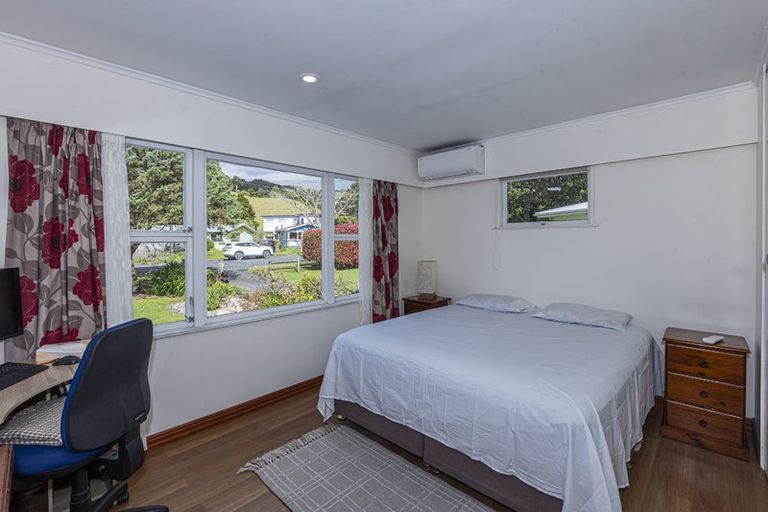 Photo of property in 132 George Street, Hikurangi, 0114
