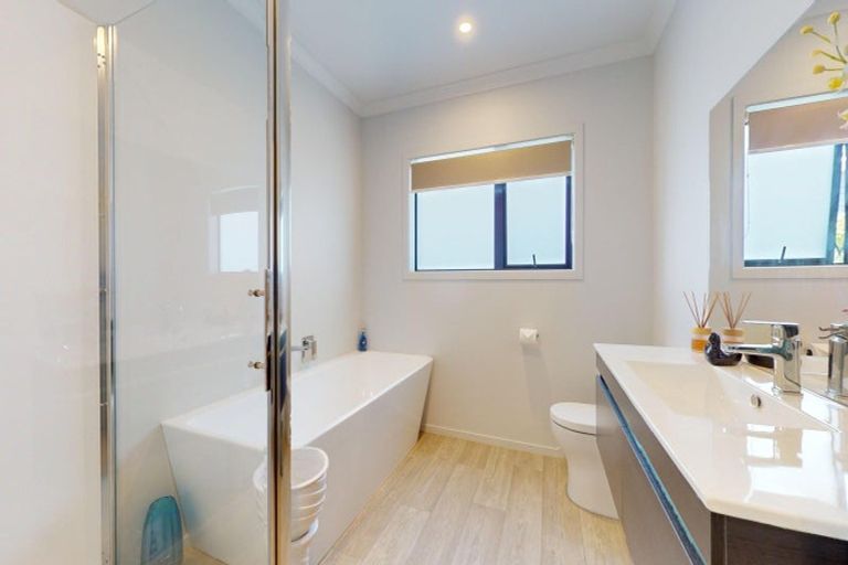 Photo of property in 6 Fuller Close, Levin, 5510