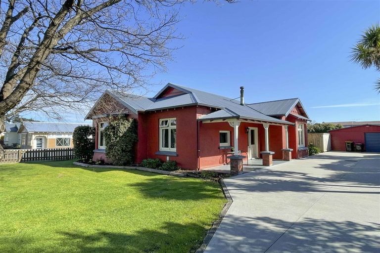 Photo of property in 24 Banks Street, Richmond, Invercargill, 9810