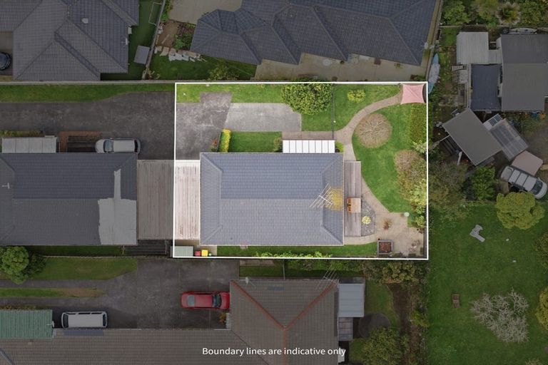 Photo of property in 2/82 Florence Avenue, Orewa, 0931