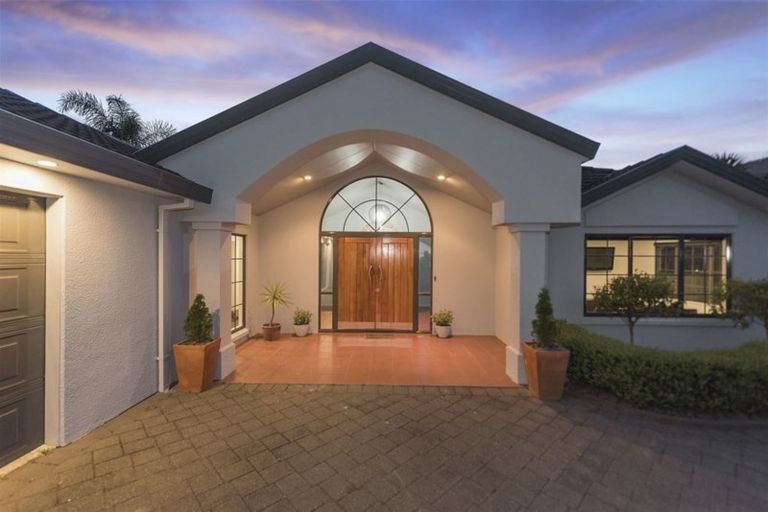 Photo of property in 19 Montrose Crescent, Huntington, Hamilton, 3210