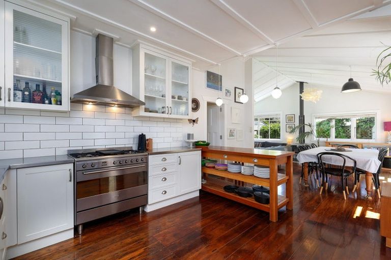 Photo of property in 19 Airlie Street, Glenduan, Nelson, 7071