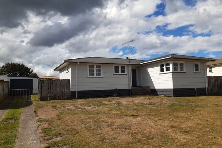 Photo of property in 206 Balmoral Drive, Tokoroa, 3420